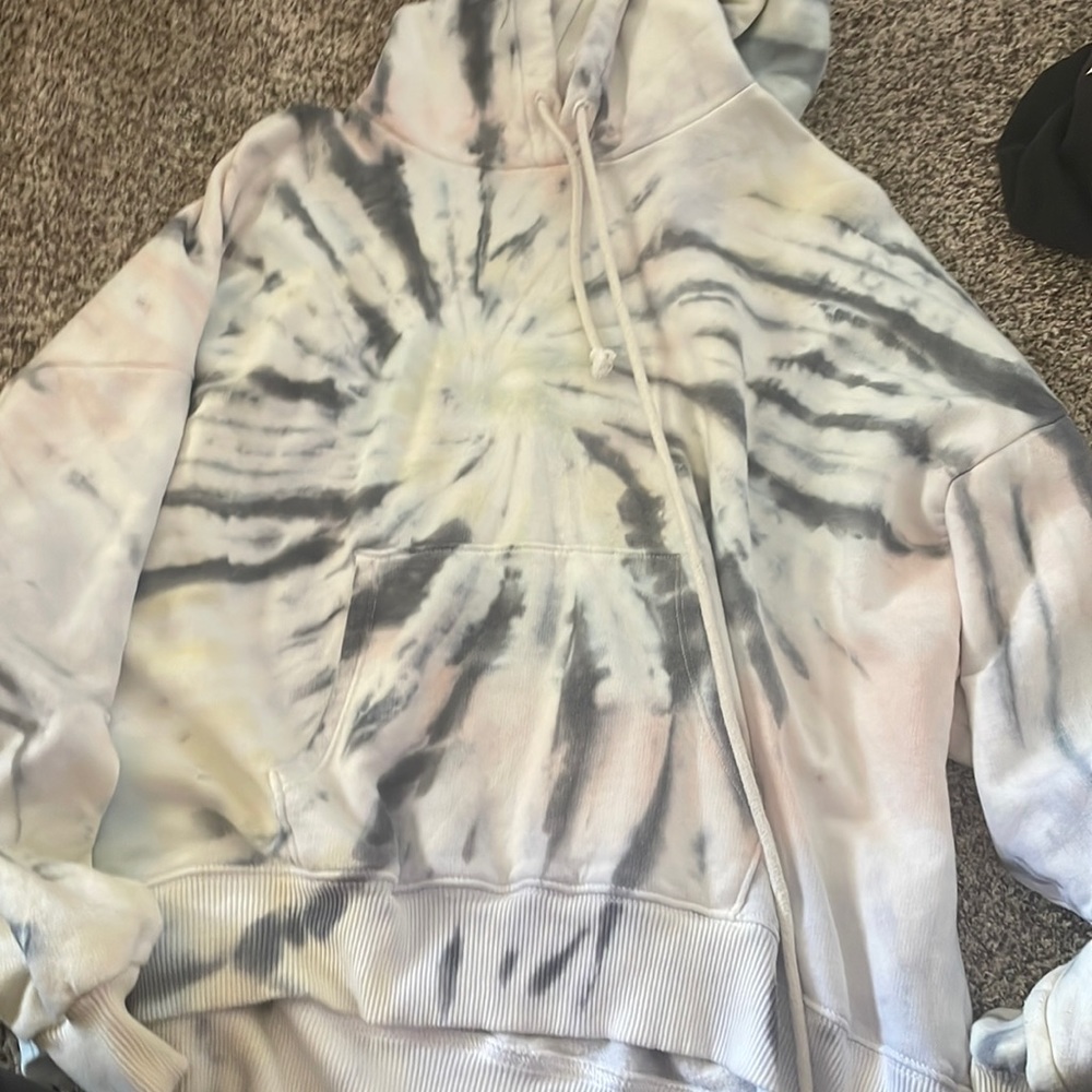 American Eagle tye-dye sweatshirt
